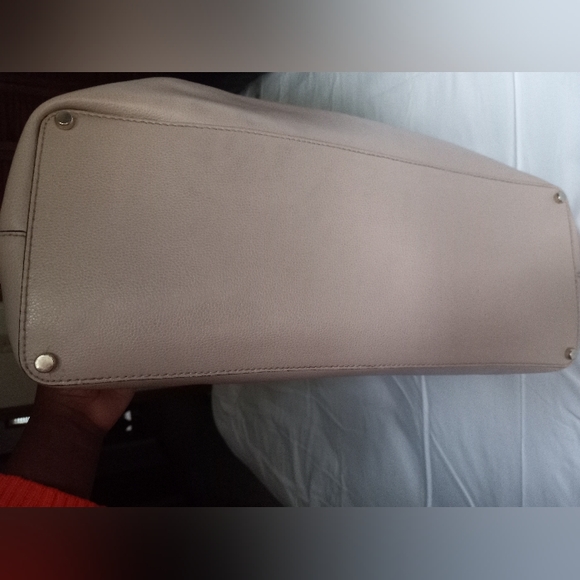 Kate Spade Handbag - Picture 3 of 11